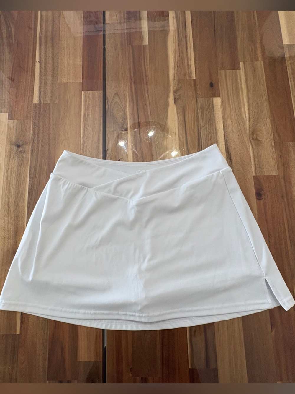 NWOT OQQ M Soft White Athletic Mini Skort with V-Waistband
